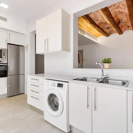 Grcia Charm Sunlit Terrace, Ac & Exposed Brick
