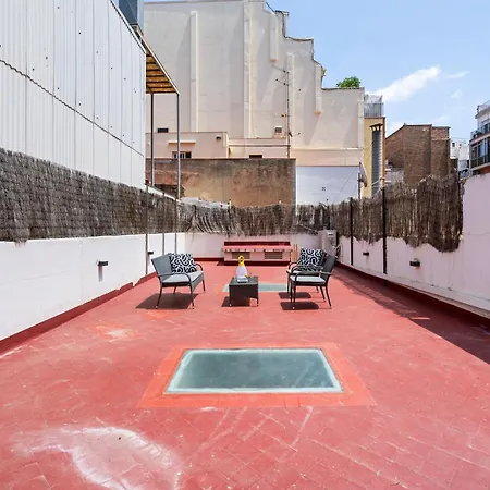Grcia Charm Sunlit Terrace, Ac & Exposed Brick Apartment