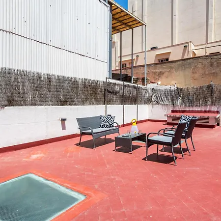 Grcia Charm Sunlit Terrace, Ac & Exposed Brick Apartment *