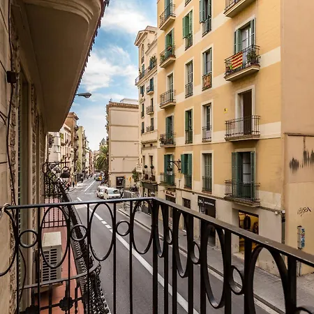 Grcia Charm Sunlit Terrace, Ac & Exposed Brick Appartement *